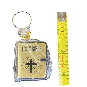 Miniature Mini Holy Bible Keychain Key Ring Chain Tiny Pocket Size 3” NIB